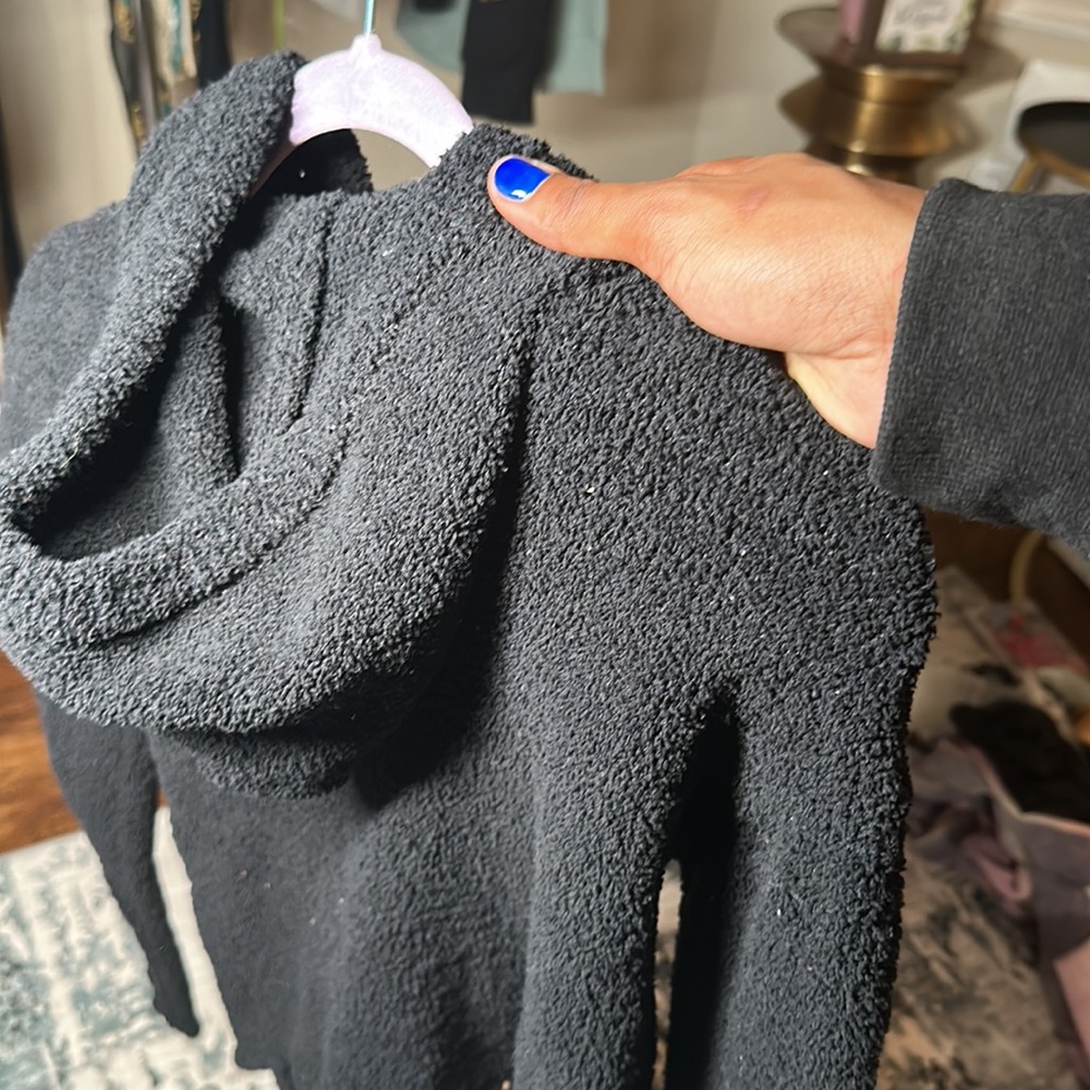 Black cozy sweater - Picture 5 of 6
